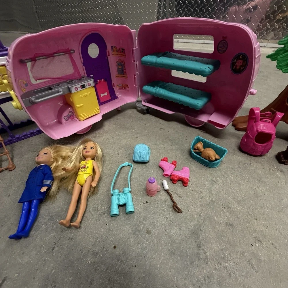 Barbie Club Chelsea Camper & Treehouse Playset Lot 2021 Mattel Dolls